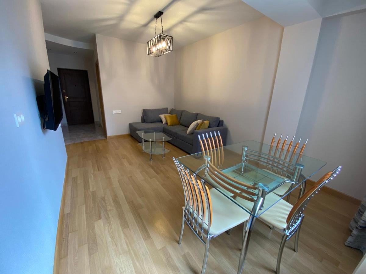 Northern Avenue Apartment Yerevan Exterior photo
